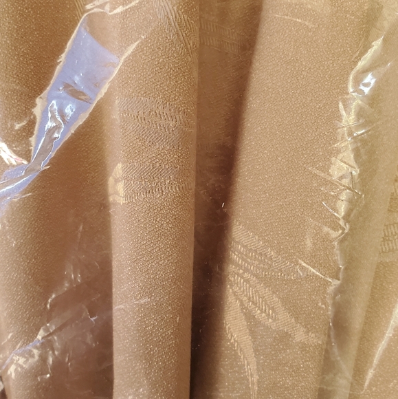 New, rich Gold color Robe and Chemise, XL Petra Fashions jacquard print - Picture 4 of 4